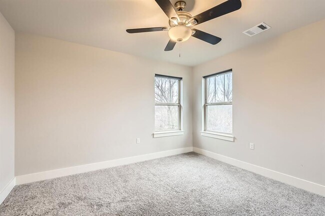 Building Photo - 10610 Wills Lp