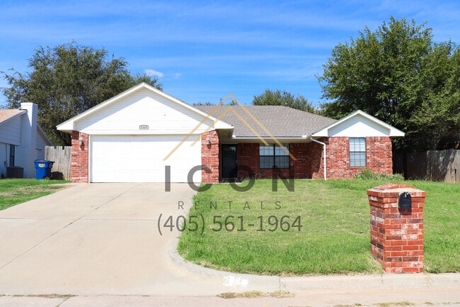 Primary Photo - 2448 Stone Glen Dr