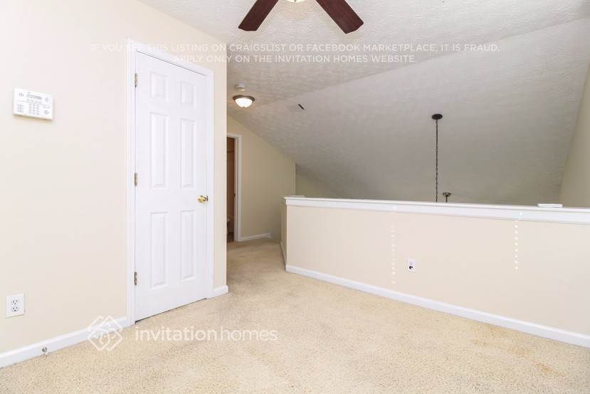 Building Photo - 4246 Tenneyson Ln