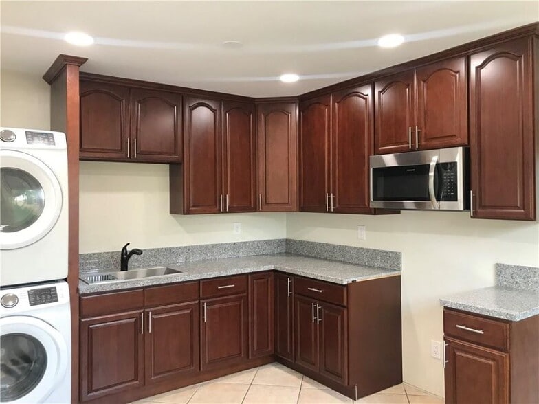 Kitchen View - 3411 1/2 Chadwick Dr