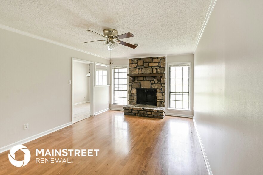 Building Photo - 6799 Greenbark Dr