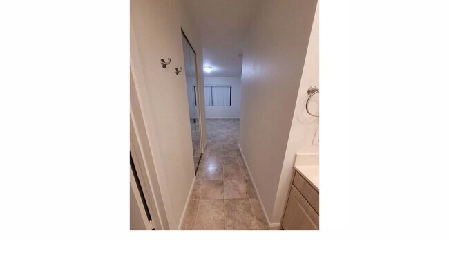 Building Photo - 921551 Aliinui Dr