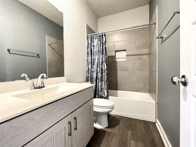 Building Photo - 708 Bridle Creek Dr