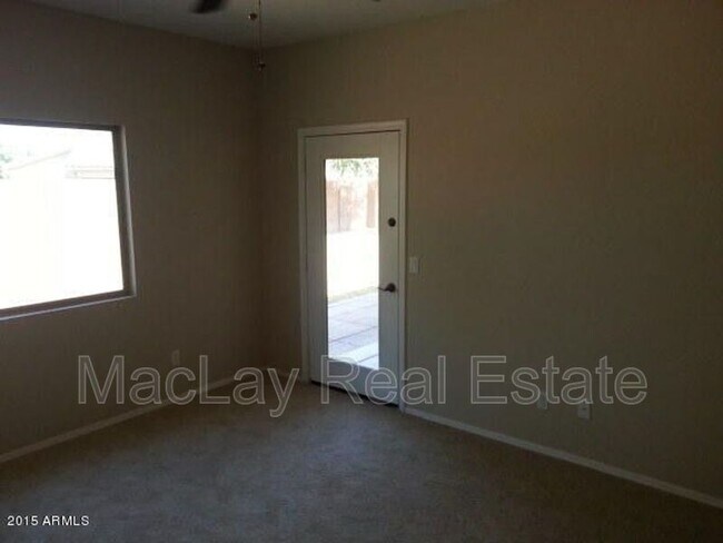 Building Photo - 6071 S Rockwell St
