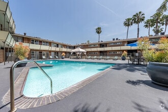 Building Photo - Terraces at South Pasadena Apartments