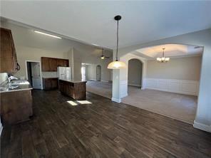 Building Photo - 700 River Mist Cir