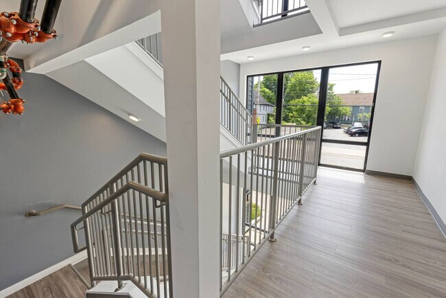 Building Photo - 12607 Larchmere Blvd