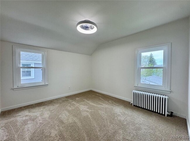 Building Photo - 268 Callodine Ave