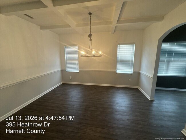 Building Photo - 395 Heathrow Dr