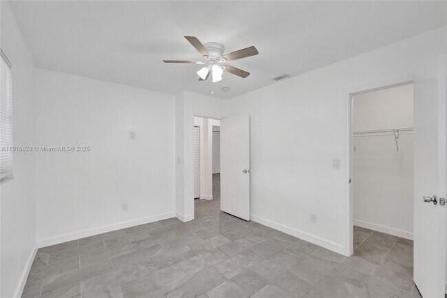 Building Photo - 6283 Sherman St