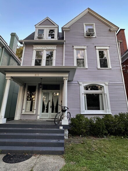 Primary Photo - 815 Rubel Ave