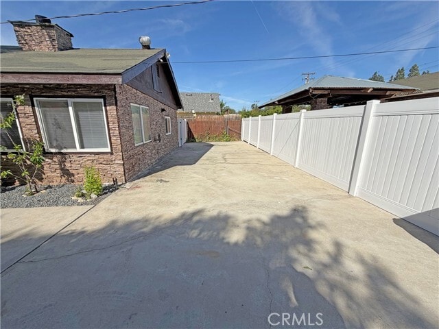 Building Photo - 621 E Pine St