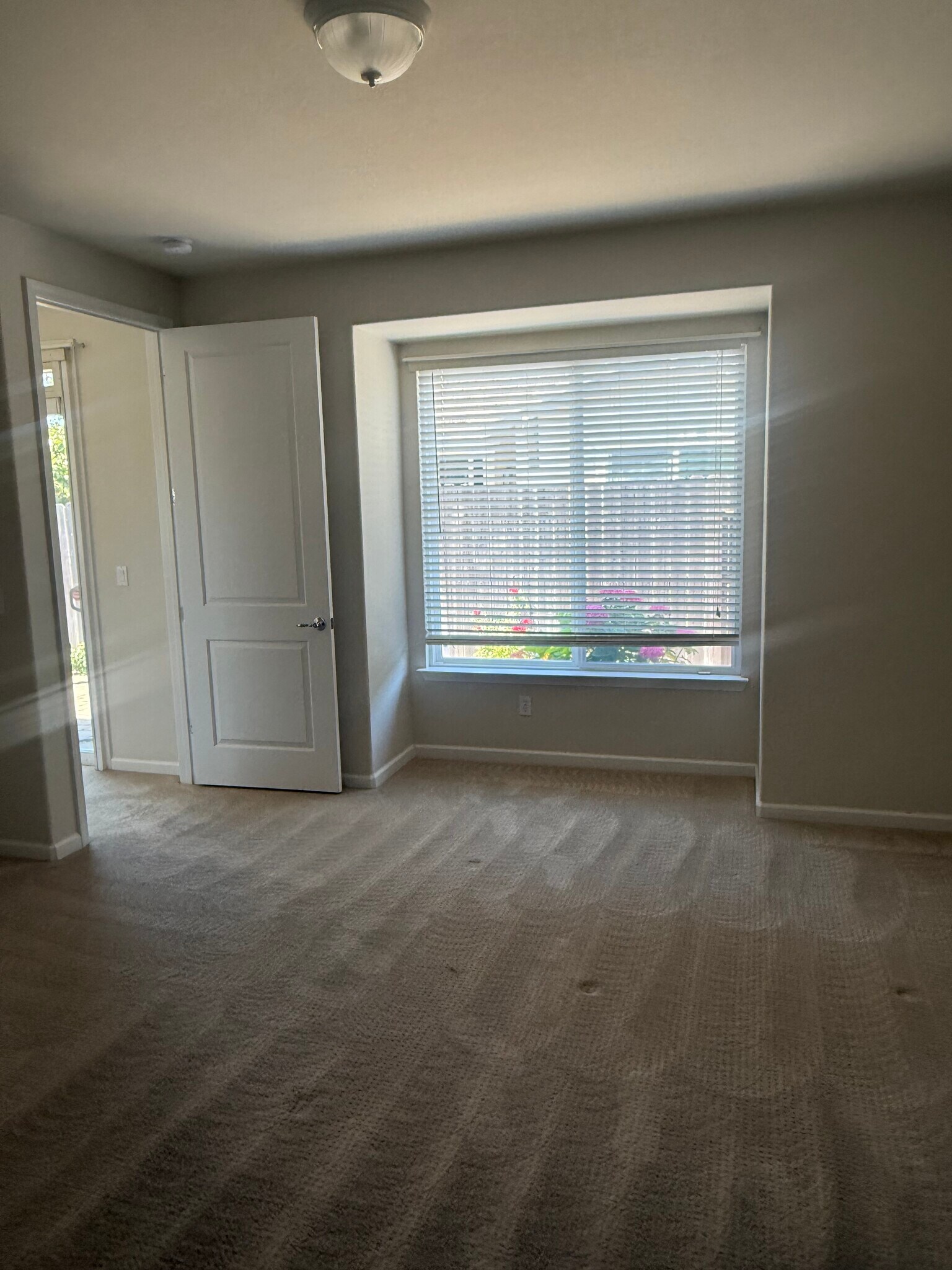 Building Photo - 7519 Abbey Cir