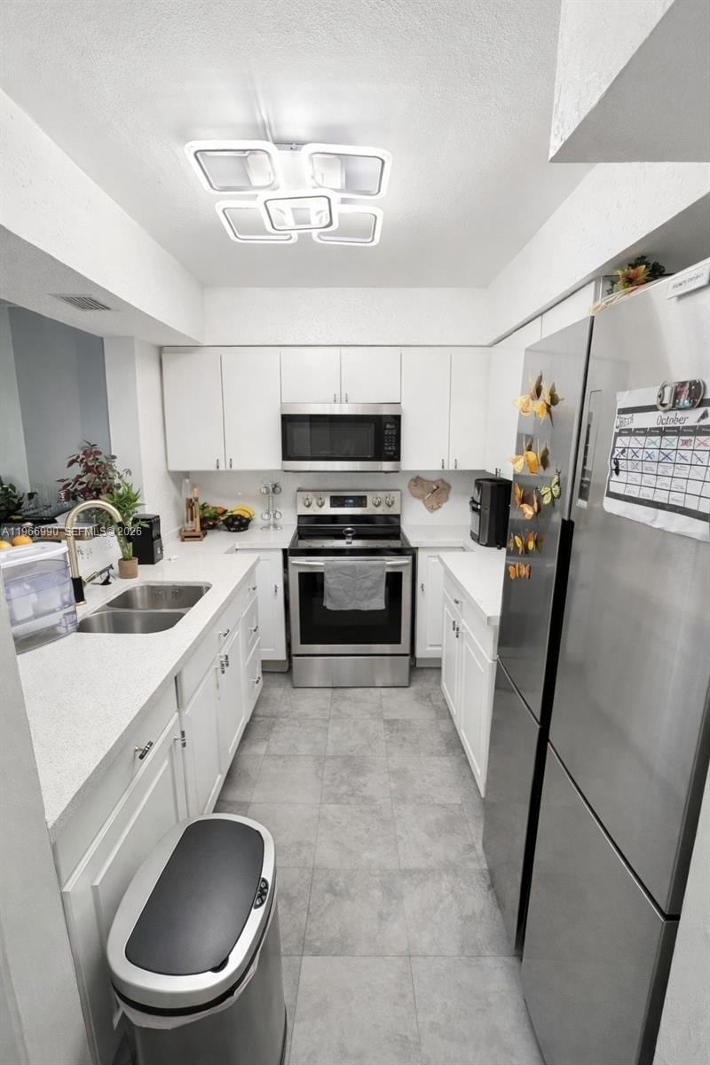 Building Photo - 8460 SW 154th Circle Ct