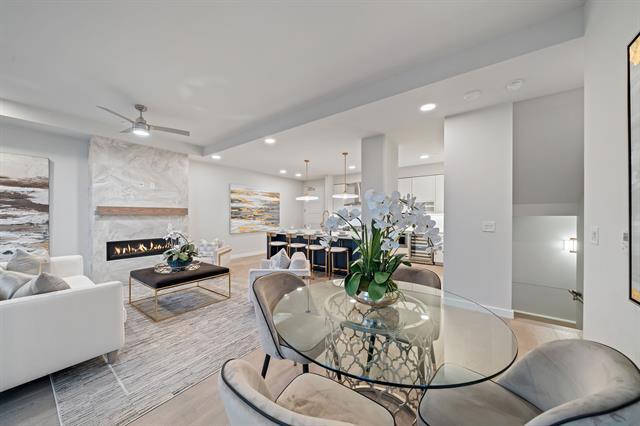 Building Photo - 3111 Sunset Blvd