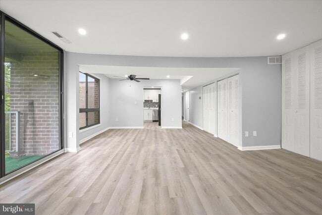Building Photo - 7967 Riggs Rd