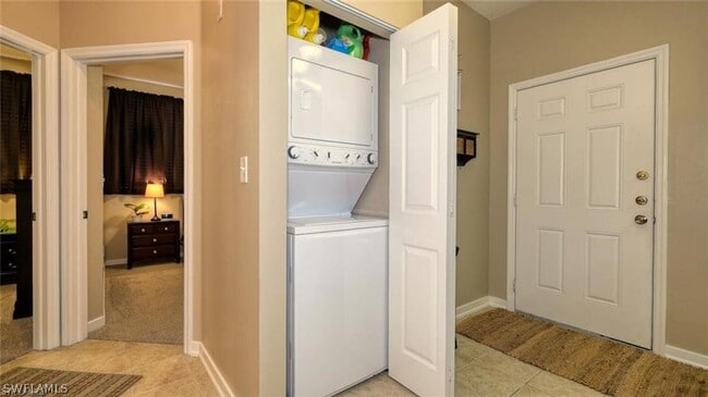 Building Photo - 15417 Bellamar Cir
