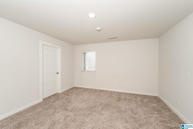 Building Photo - 9969 Hunter Pl