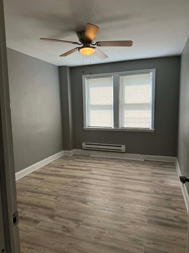 Building Photo - 1214 Steelton Ave