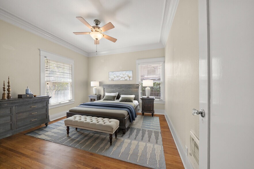 Building Photo - 219 Redondo Ave