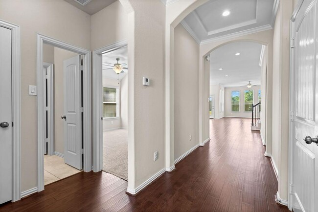 Building Photo - 15619 Windsor Bluff Dr