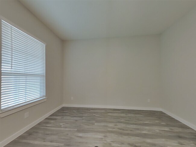 Building Photo - 22715 Terrazzo Dr