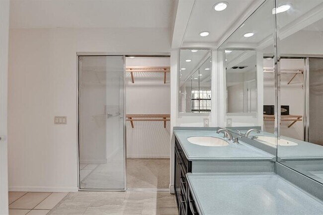 Building Photo - 21349 Placida Terrace