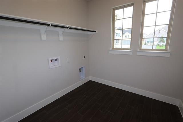 Building Photo - 1228 Villalonga Dr