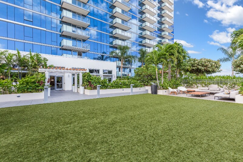 Building Photo - 600 Ala Moana Blvd