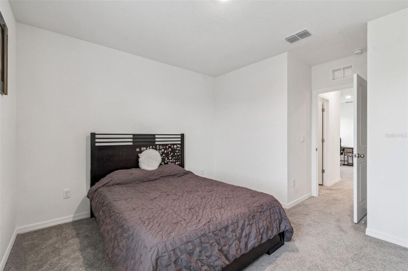 Building Photo - 5667 Chorleywood Ln