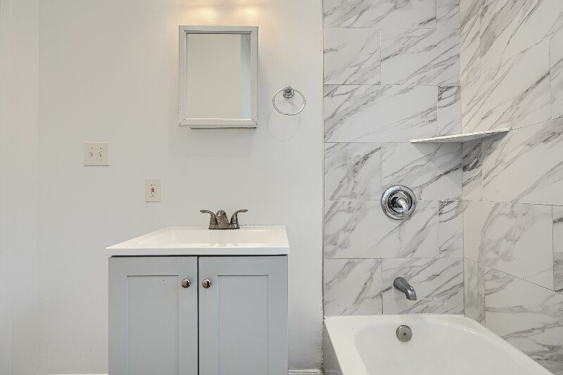 Building Photo - 13 Summerfield Rd