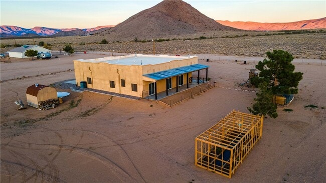 Building Photo - 10563 N Garrett Dr