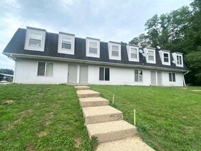 Building Photo - 2221-2227 StoneyBrook Road