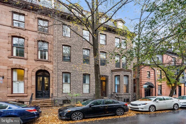 Building Photo - 2009 Spruce St