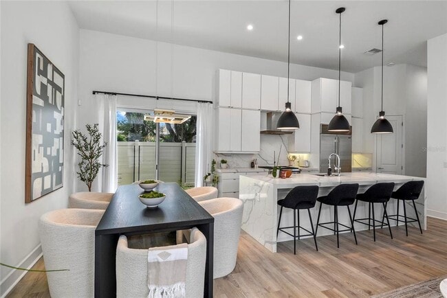 Building Photo - 503 W Canton Ave