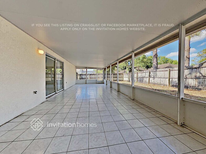 Building Photo - 4508 Oakton Dr
