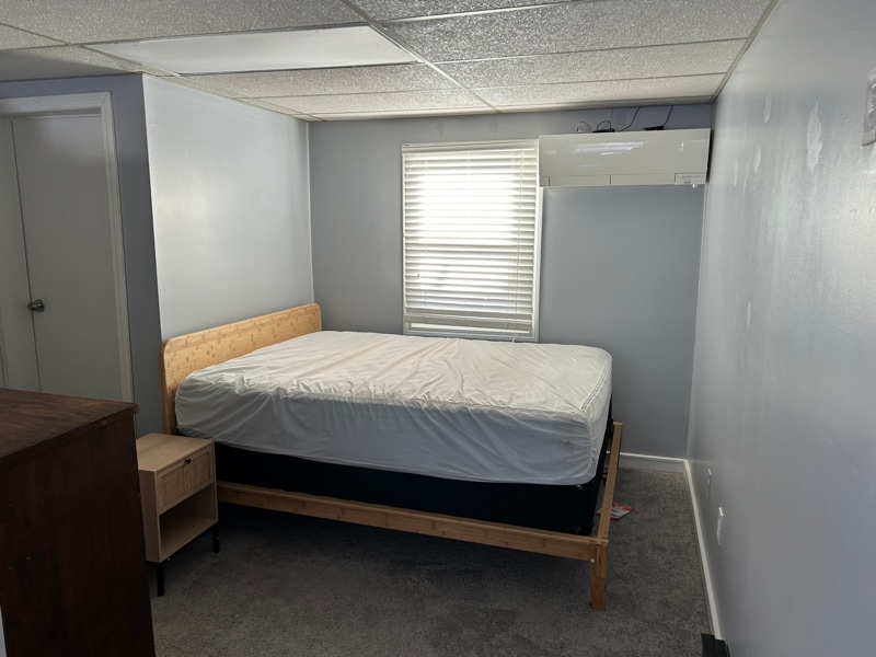 Building Photo - 349 Naubuc Ave