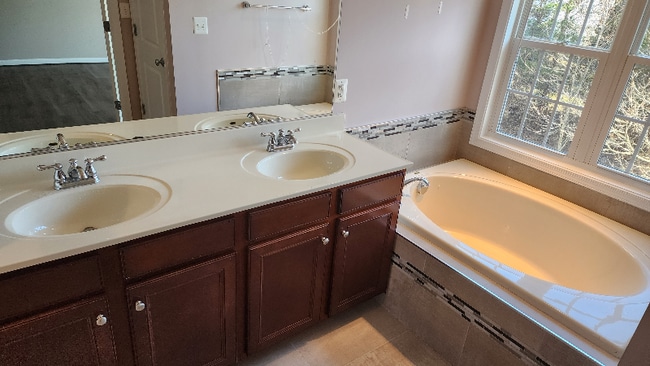 Building Photo - 25146 Harpenden Terrace