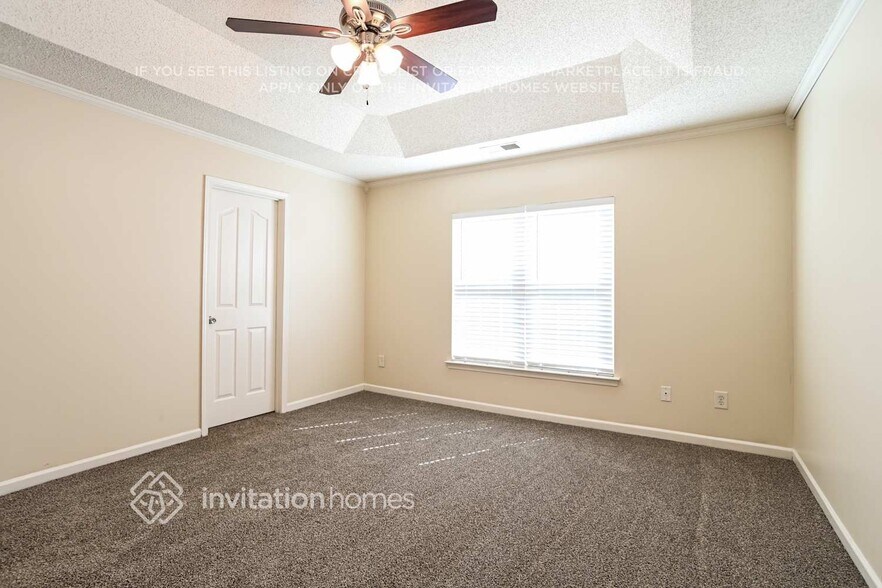 Building Photo - 15027 Jerpoint Abby Dr
