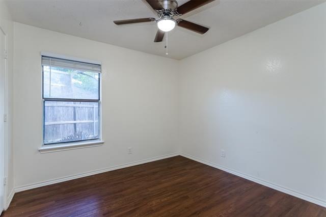 Building Photo - 2301 Kingsford Ct