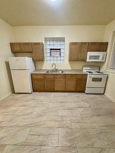 Building Photo - 6212 S Bishop St