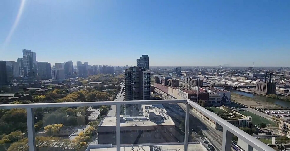 Building Photo - 111 W Polk St