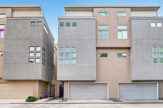 Building Photo - 2352 Sperber Ln