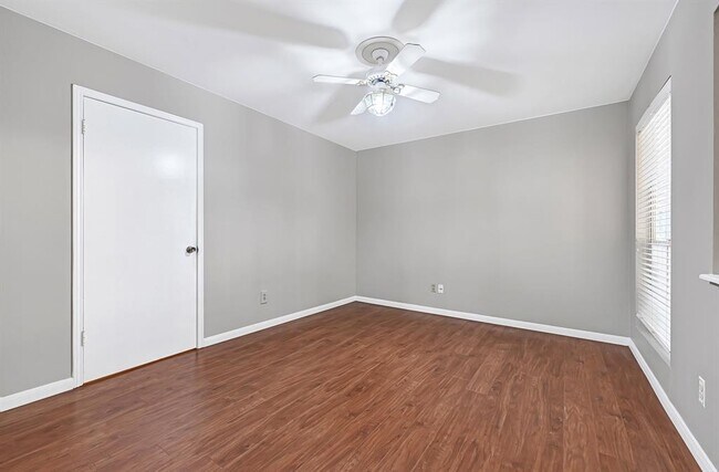 Building Photo - 800 Post Oak Blvd