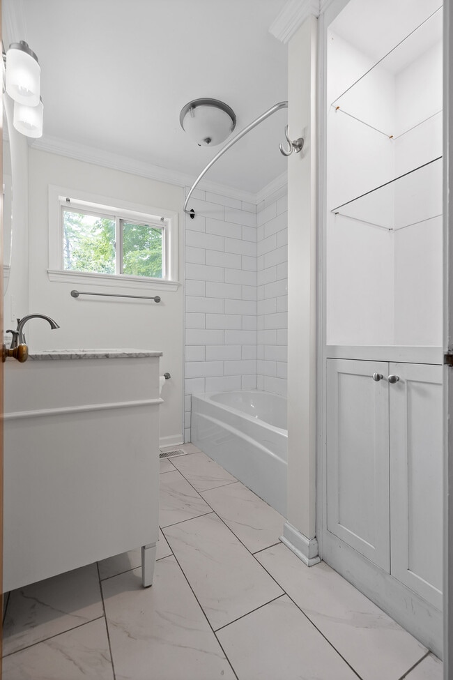 Hall Bath #2 - 3291 Van Buren St