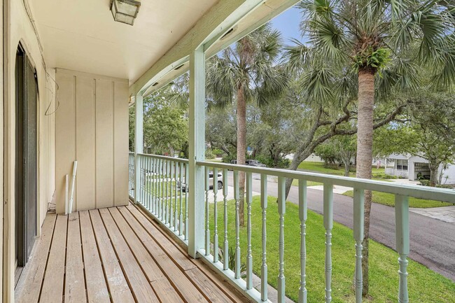 Building Photo - 622 Bowers Ln