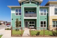 Building Photo - Amazing Austin condo!