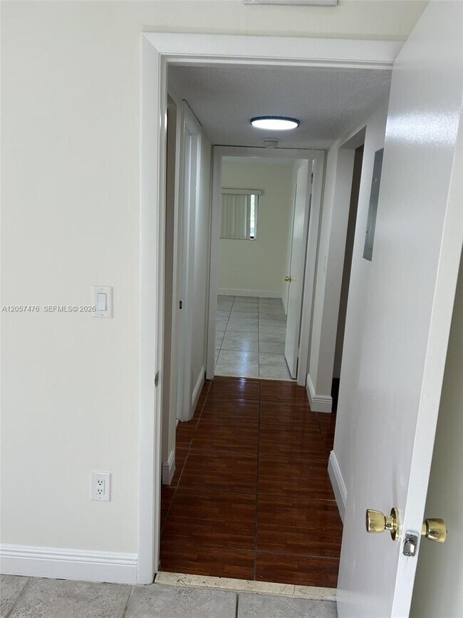 Building Photo - 8520 SW 133rd Avenue Rd