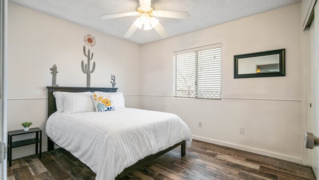 Building Photo - 72065 Cactus Dr