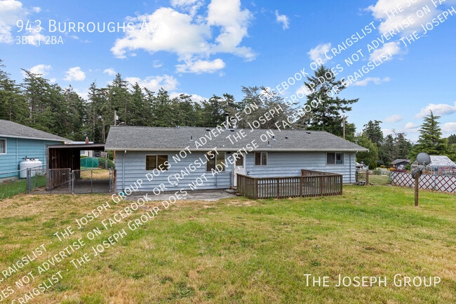 Building Photo - 943 Burroughs Ave